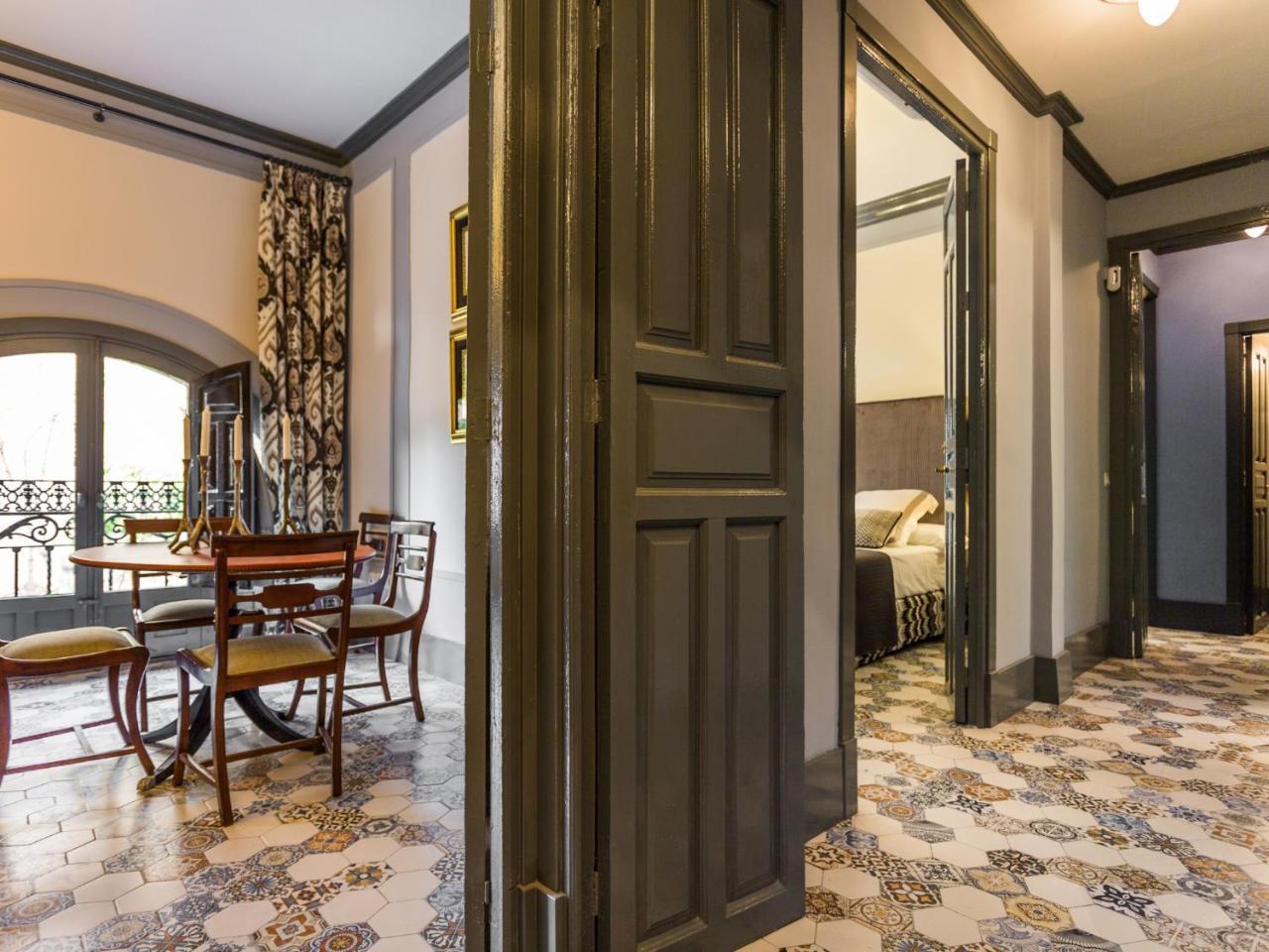 Puerta De La Victoria Lejlighed Sevilla Eksteriør billede